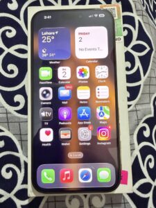 Apple iPhone 16 Pro Max - photo 1