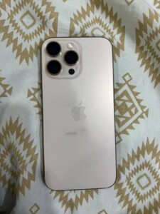 Apple iPhone 16 Pro Max - photo 3