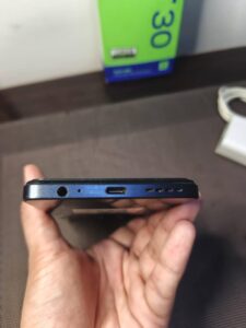 Infinix Hot 30 - photo 1