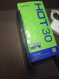 Infinix Hot 30 - photo 2