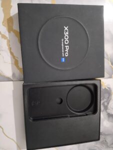 Vivo X300 Pro - photo 1