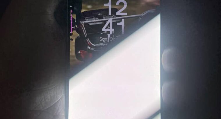 Samsung Mobile S22 front glass broken