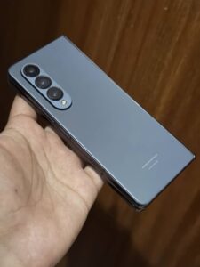 Samsung Galaxy Z Fold 4 - photo 2