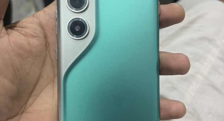 Tecno CAMON 40 Pro