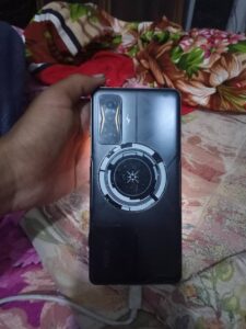 Xiaomi POCO F4 GT - photo 5