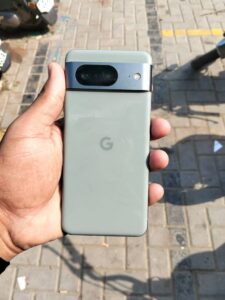 Google Pixel 8 - photo 2