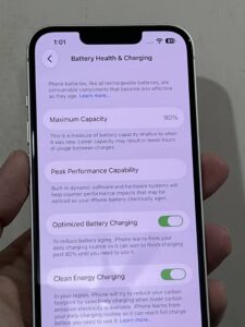 iPhone 13 | White | Dual Physical 90% Battery - photo 3
