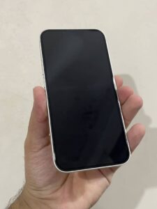 iPhone 13 | White | Dual Physical 90% Battery - photo 4