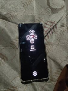 One Plus 9 5G only dot - photo 2