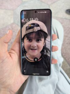 Google Pixel 8 Pro - photo 5