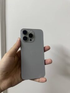 Apple iPhone 15 Pro Max - photo 1