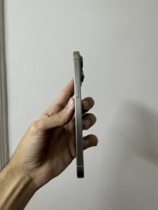 Apple iPhone 15 Pro Max - photo 4