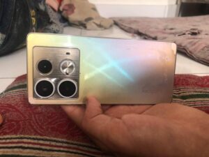 Infinix Note 40 - photo 1