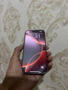 Apple iPhone 16 Pro - photo 2