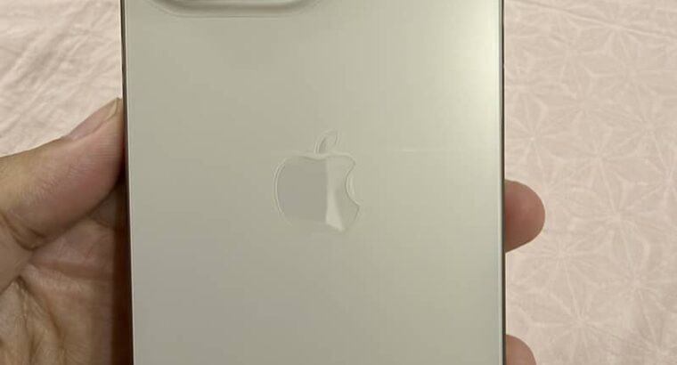 Apple iPhone 16 Pro Max
