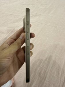 Apple iPhone 16 Pro Max - photo 3