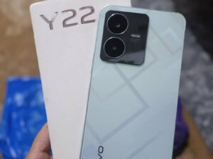 Vivo Y22 AMOLED Display