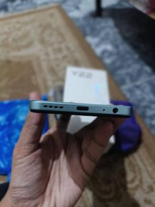 Vivo Y22 AMOLED Display - photo 4