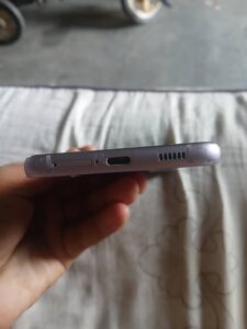 Samsung Mobile S21 FE - photo 1