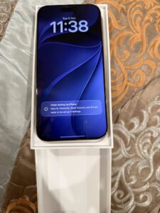 Apple iPhone 16 Pro Max - photo 1