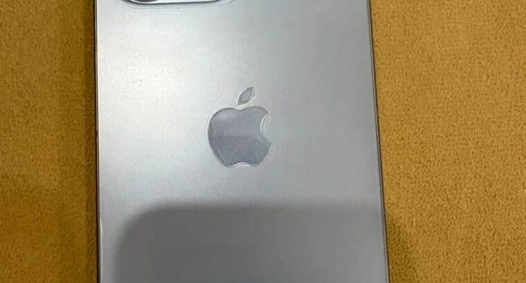 Apple iPhone 16 Pro Max