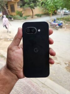 Google Pixel 9a | Black | 100% Battery - photo 2