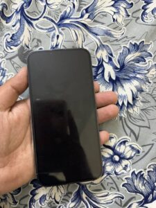 iPhone 13 Pro Max - photo 2