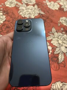 Apple iPhone 15 Pro Max - photo 3