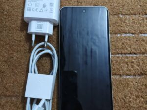 vivo v80 lite 5G urgent sell with full box