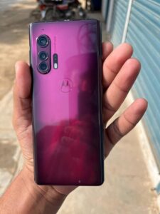 Motorola Edge Plus - photo 4