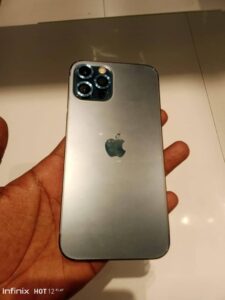 Apple iPhone 12 Pro - photo 1