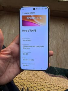 Vivo V70 FE 5G - photo 1