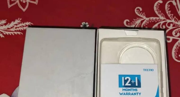 Tecno CAMON 30S