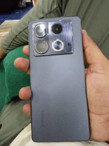 Infinix Note 40 - photo 3