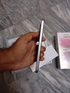 Infinix hot 70 - photo 2
