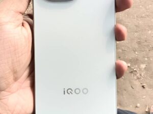 Vivo iQOO z11 tarbo