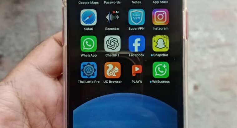 Apple iPhone XR