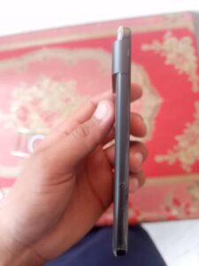Google Pixel 8 - photo 6