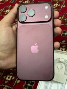 Apple iPhone 18 Pro Max - photo 3