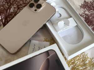 Apple iPhone 16 Pro Max