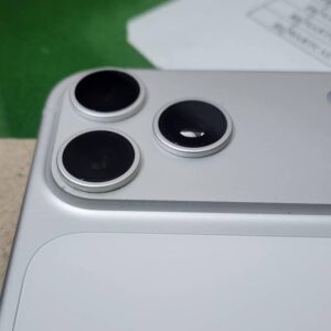 Apple iPhone 17 Pro Max - photo 3