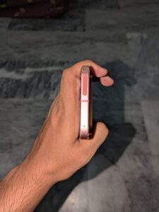 Google Pixel 9 - photo 6