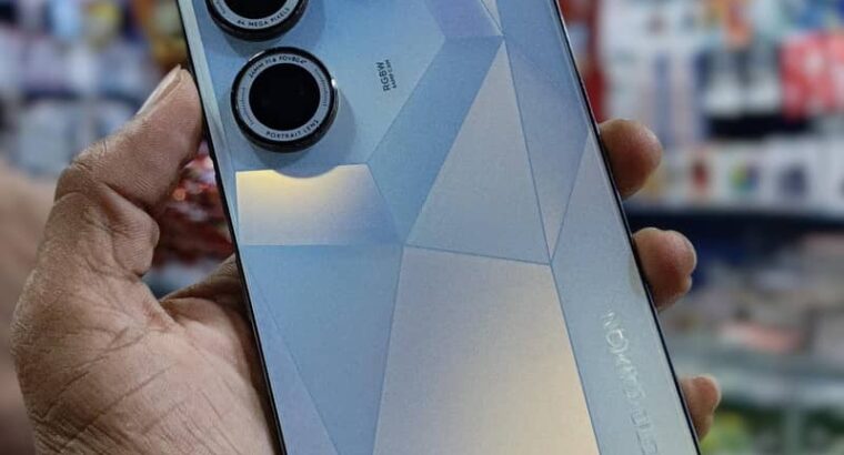 Tecno CAMON 20