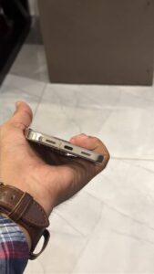 Google Pixel 10 Pro XL - photo 3