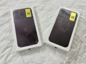 Apple iPhone 18 Pro Max Burgundy Mercantile