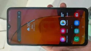 Samsung Mobile A20s - photo 4