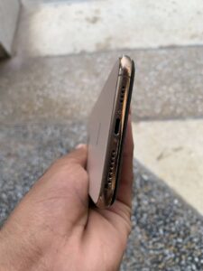 Apple iPhone XS Max - photo 5