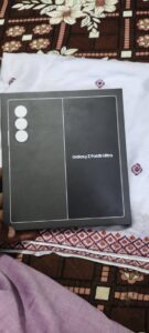 Samsung Mobile Z Fold 8 Ultra - photo 1