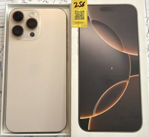 Apple iPhone 16 Pro Max - photo 4
