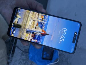 Tecno Spark 20 - photo 2